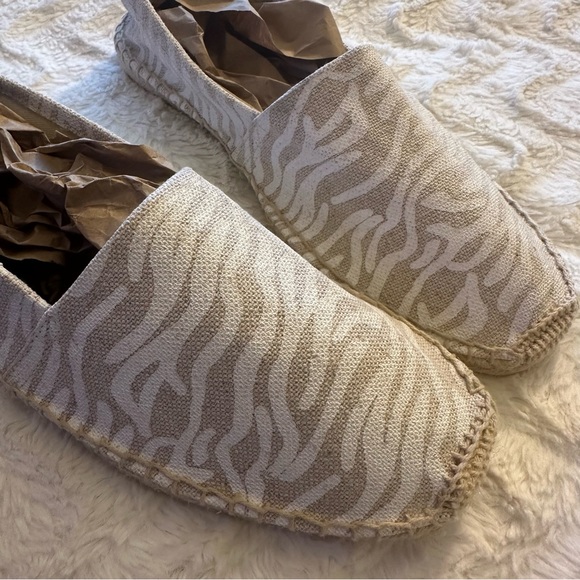 Soludos Canvas Zebra Print Dali Flat Espadrilles Size 9 - Picture 7 of 10